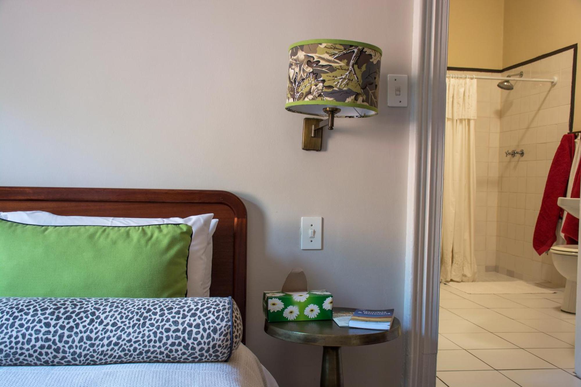 The Cape Colonial Guest House Кейптаун Екстериор снимка