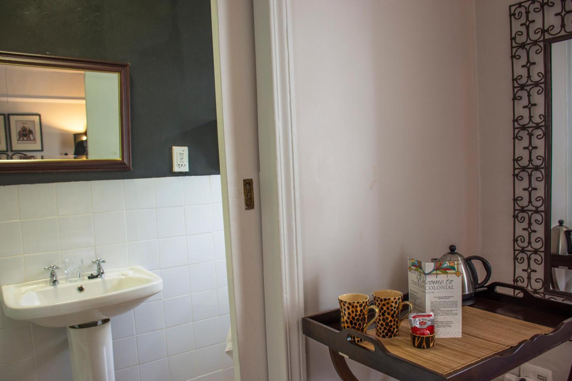 The Cape Colonial Guest House Кейптаун Екстериор снимка