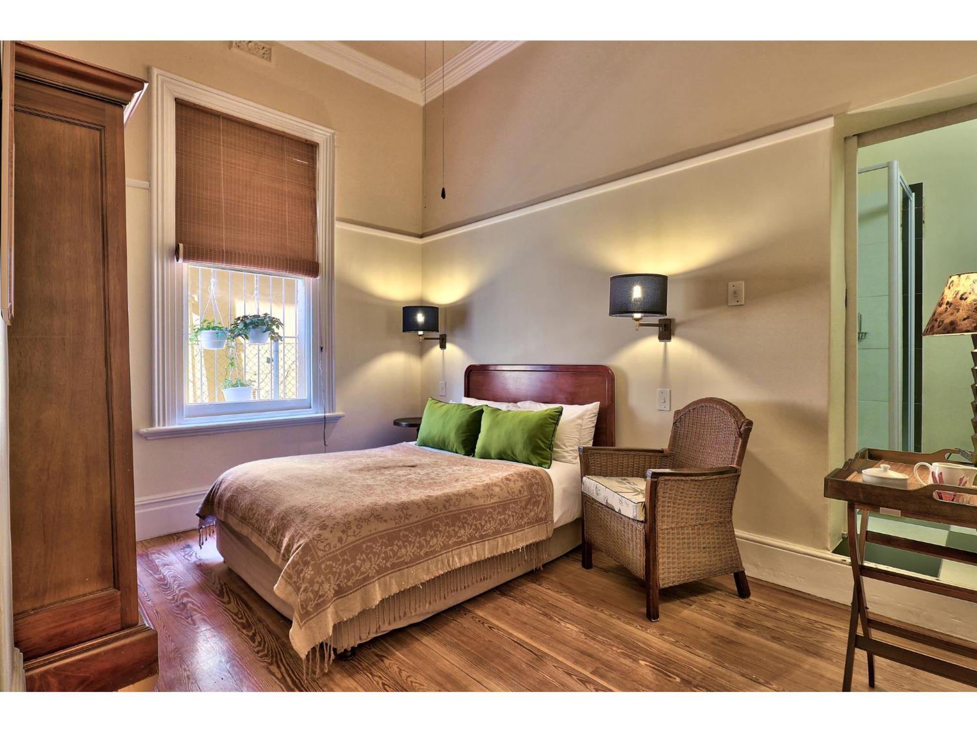 The Cape Colonial Guest House Кейптаун Екстериор снимка